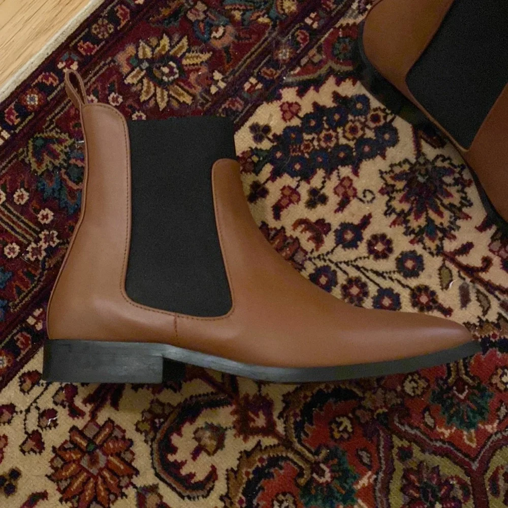 Everlane Chelsea boots size 8 - Picture 2 of 7